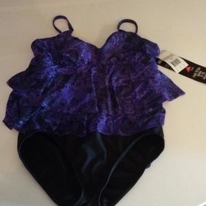 Miracle suit-bathing suit-new